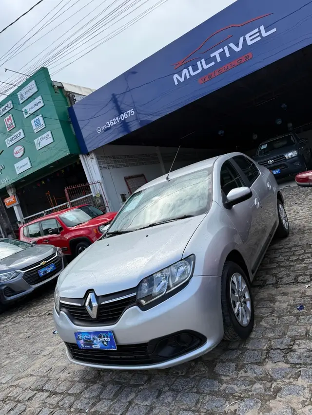 Carro Renault Logan 2015 Expression 1.0 16V (flex)