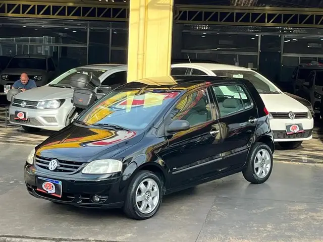 Carro Volkswagen Fox 2006 Plus 1.6 8V (Flex)