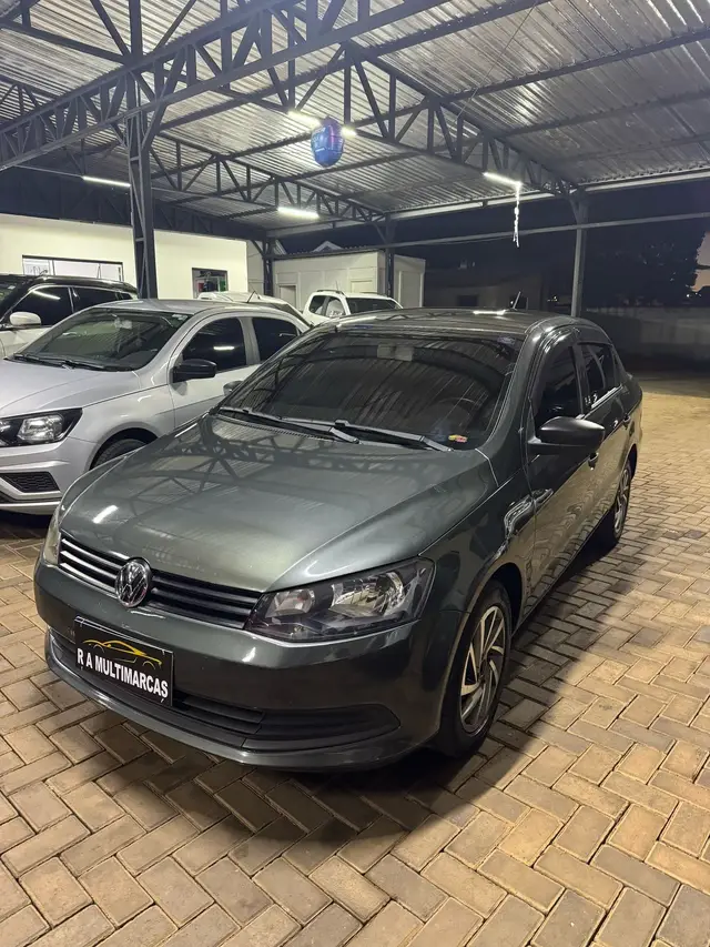 Carro Volkswagen Voyage 2015 1.0 TEC City (Flex)