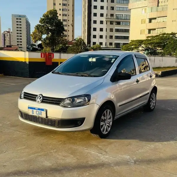 Carro Volkswagen Fox 2010 1.0 8V (Flex) 4p