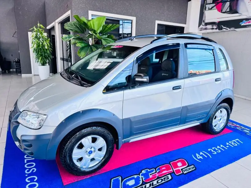 Fiat Idea Adventure 1.8 (Flex)