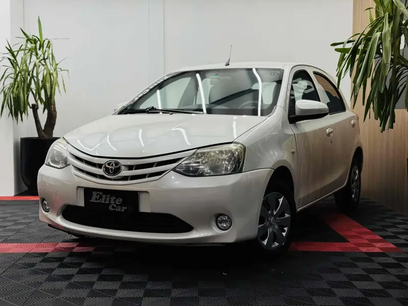 Toyota X 1.3 (Flex)