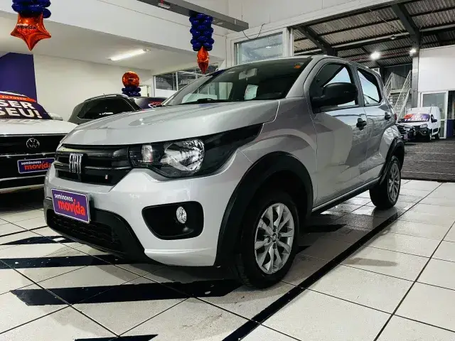 Carro Fiat Mobi 2025 Like 1.0 (Flex)