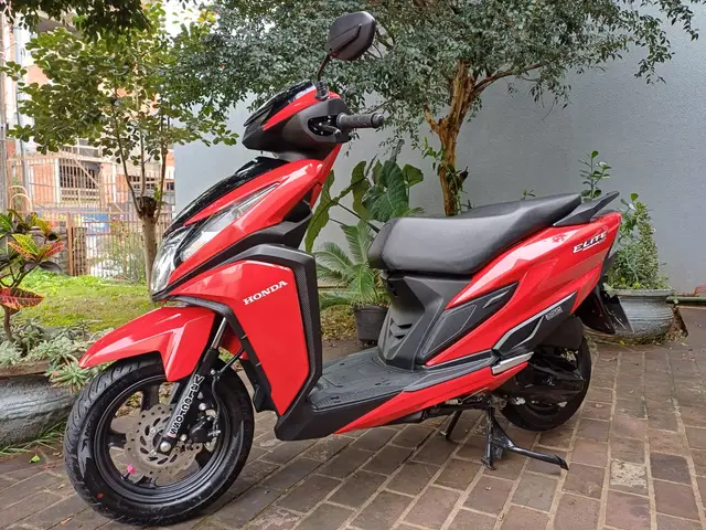 Moto Honda Elite 125 2025 CBS