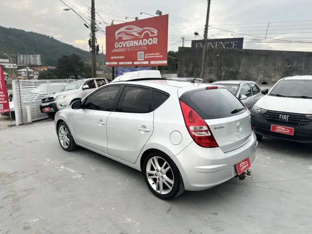 Carro Hyundai i30 2011 GLS 2.0 16V Top (aut)