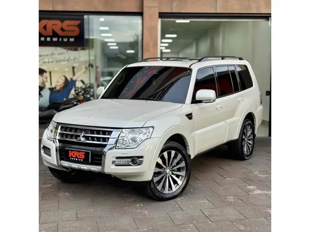 Carro Mitsubishi Pajero Full 2020 3.2 DI-D 5D HPE 4WD