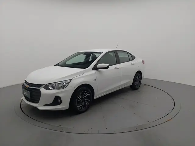 Carro Chevrolet Onix Plus 2025 LT 1.0