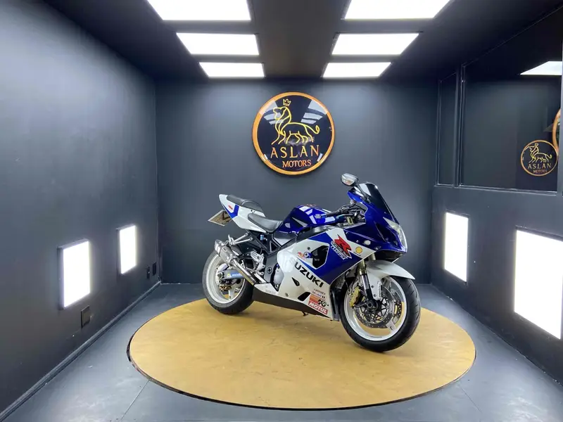 Suzuki W SRAD