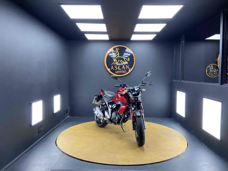 Yamaha Fazer FZ15 ABS