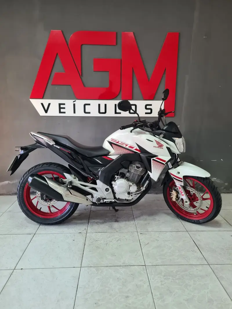 Honda (CBS)