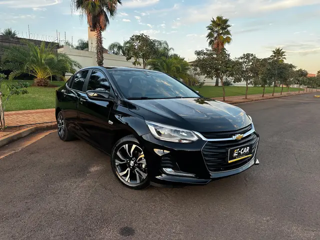 Carro Chevrolet Onix Plus 2024 Premier 1.0 Turbo (Aut.)