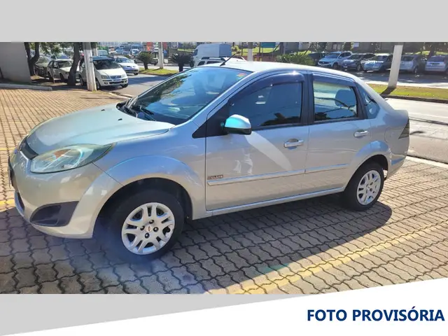 Carro Ford New Fiesta Sedan 2011 SE 1.6 (Flex)