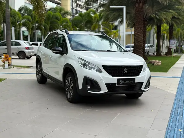 Carro Peugeot 2008 2022 Allure Pack 1.6