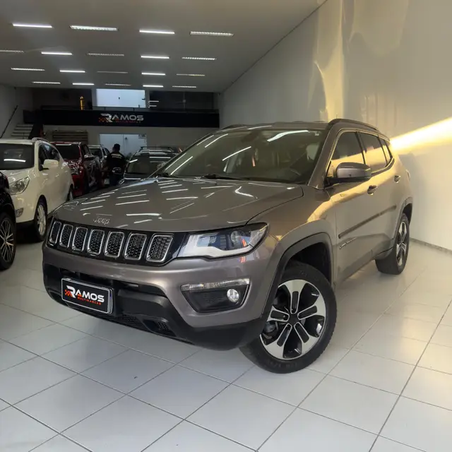 Carro Jeep Compass 2017 2.0 TDI Longitude 4WD (Aut)