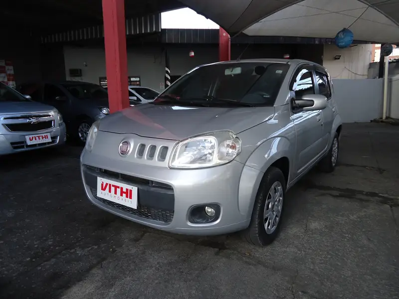 Fiat Uno Vivace College 1.0 8V (Flex) 4p