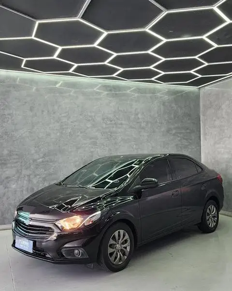 Carro Chevrolet Onix Plus 2020 JOY Plus 1.0 8V 4p Flex Mec.