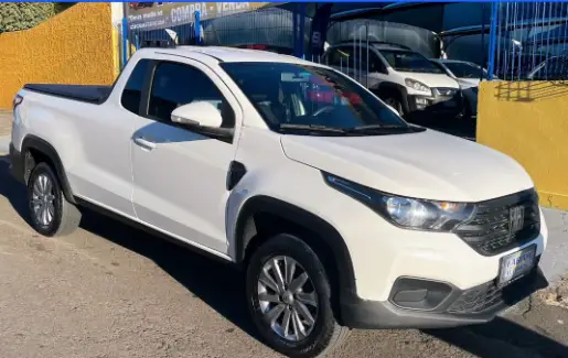 Carro Fiat Strada 2023 Freedom 1.3 CS Plus (Flex)