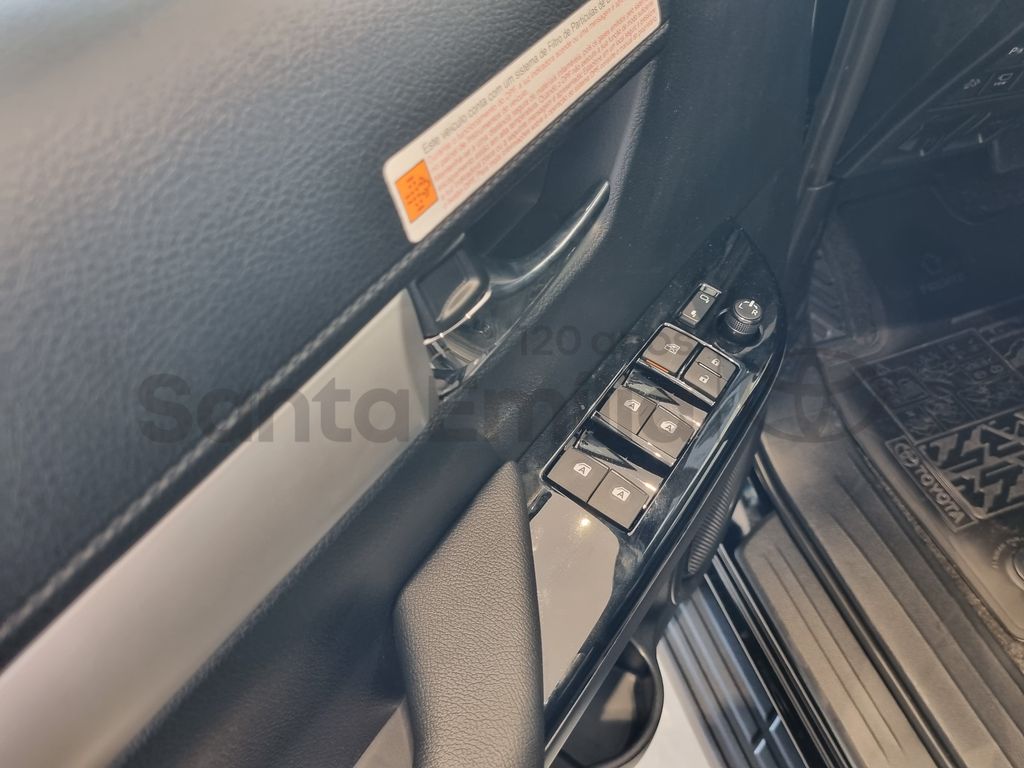 Hilux Cabine Dupla SRX 4x4 2.8 Diesel