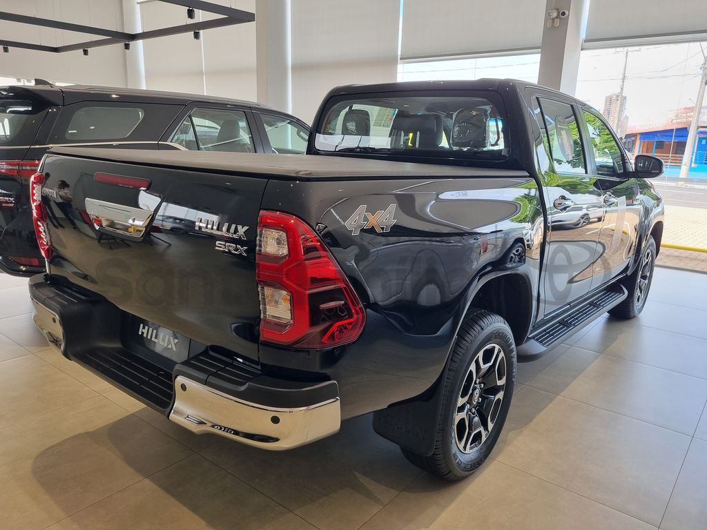 Hilux Cabine Dupla SRX 4x4 2.8 Diesel