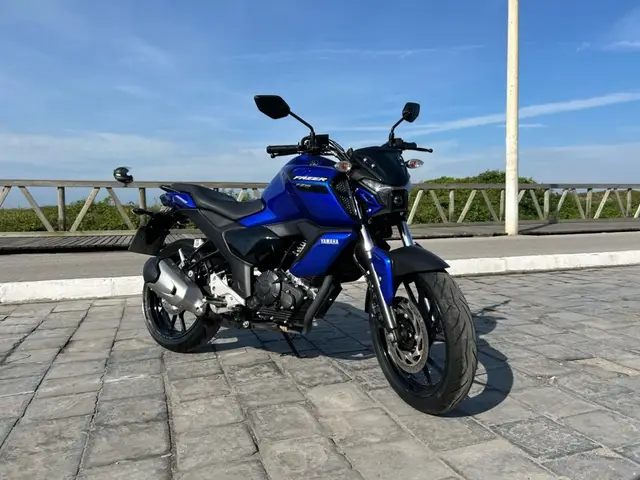 Moto Yamaha Fazer FZ15 2024 ABS