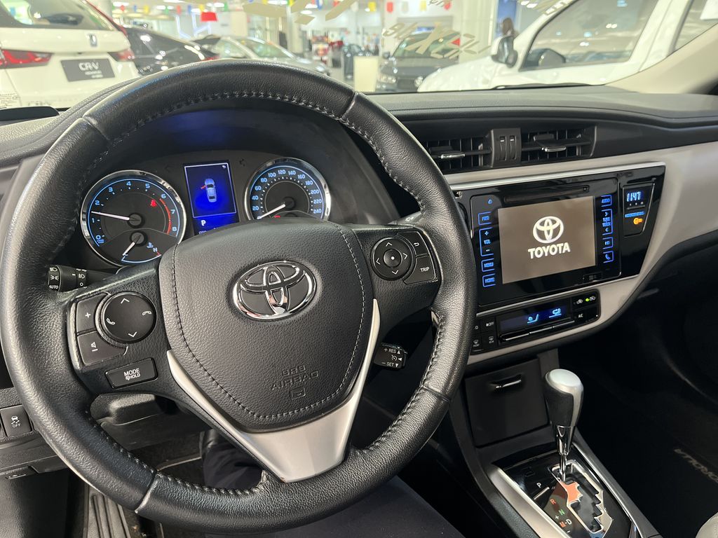 Corolla 2.0 XEi Multi-Drive S (Flex)