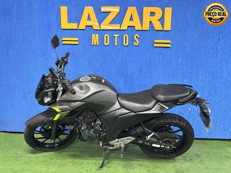 Yamaha Fazer FZ25 Flex