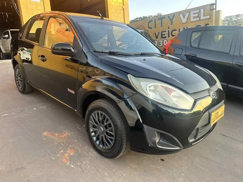 Ford Fiesta Sedan 1.6 (Flex)