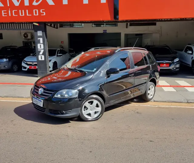Carro Volkswagen SpaceFox 2009 Sportline 1.6 8V (Flex)