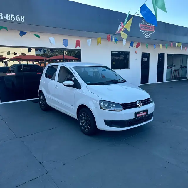 Carro Volkswagen Fox 2012 1.6 VHT (Flex)