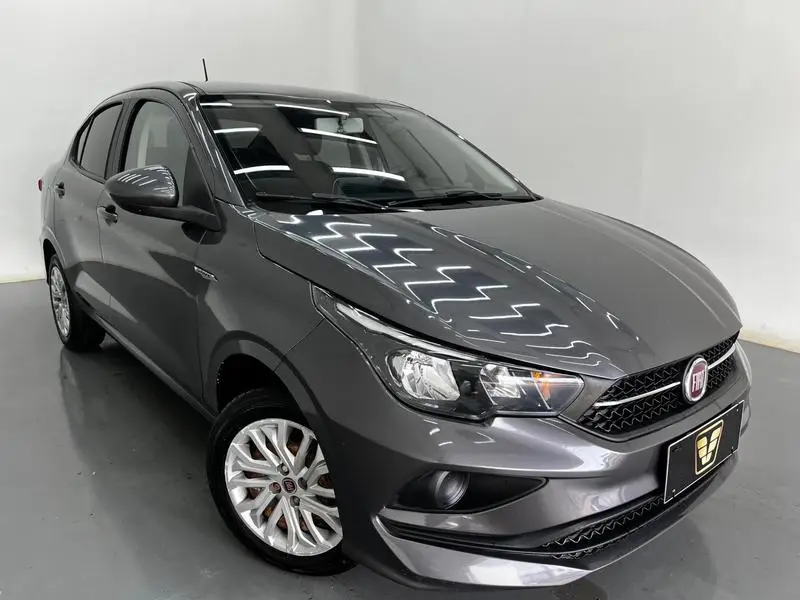 Fiat Cronos 1.3 Drive Firefly (Flex)