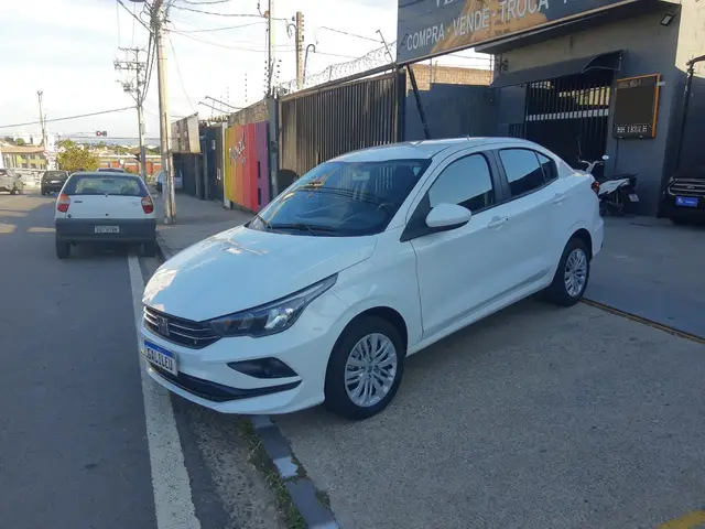 Carro Fiat Cronos 2023 Drive 1.0 (Flex) MT