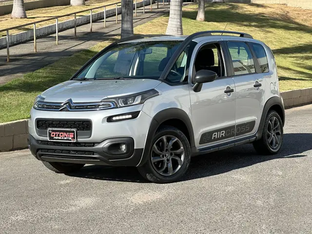 Carro Citroën Aircross 2017 1.5 8V Live (Flex)