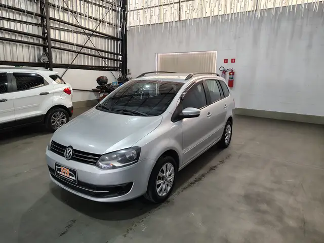 Carro Volkswagen SpaceFox 2012 1.6 8V (Flex)
