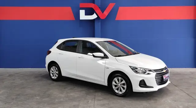 Carro Chevrolet Onix 2023 LT 1.0