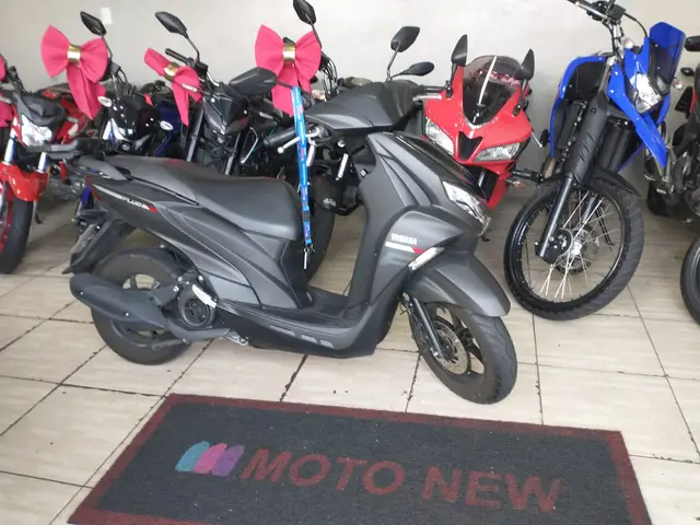 Carro Yamaha Fluo 2025 ABS
