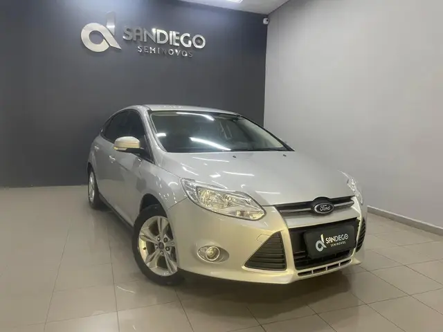 Carro Ford Focus Hatch 2015 S 1.6 16V TiVCT