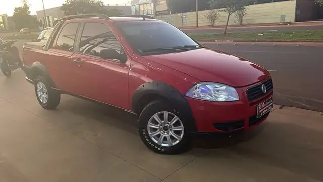 Carro Fiat Strada 2011 Working 1.4 (Flex) (Cabine Dupla)