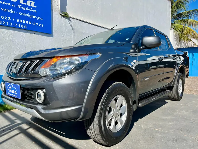 Mitsubishi L200 Triton Sport Sport 2.4 DID-H GLS 4WD (Aut)