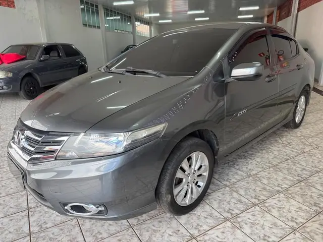 Carro Honda City 2013 DX 1.5 (Flex)