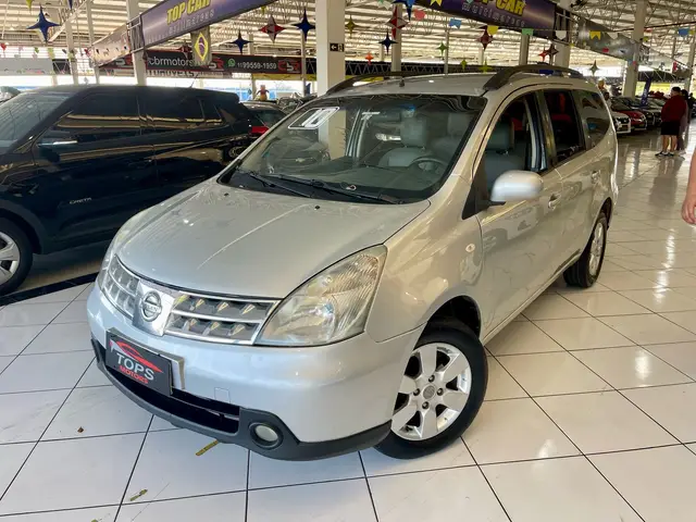 Carro Nissan Grand Livina 2010 SL 1.8 16V (flex) (aut)