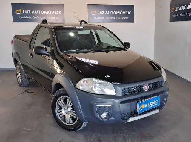 Carro Fiat Strada 2017 Hard Working 1.4 (Flex) (Cabine Simples)