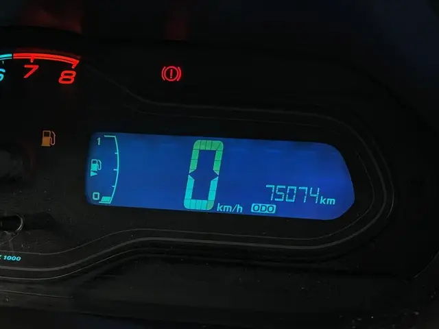 Carro Chevrolet Onix 2018 1.4 Activ SPE/4