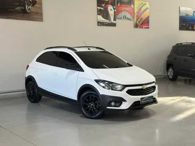 Carro Chevrolet Onix 2019 Activ 1.4 (Aut.)