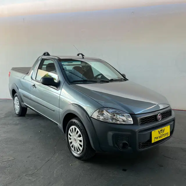 Carro Fiat Strada 2016 Working 1.4 (Flex)