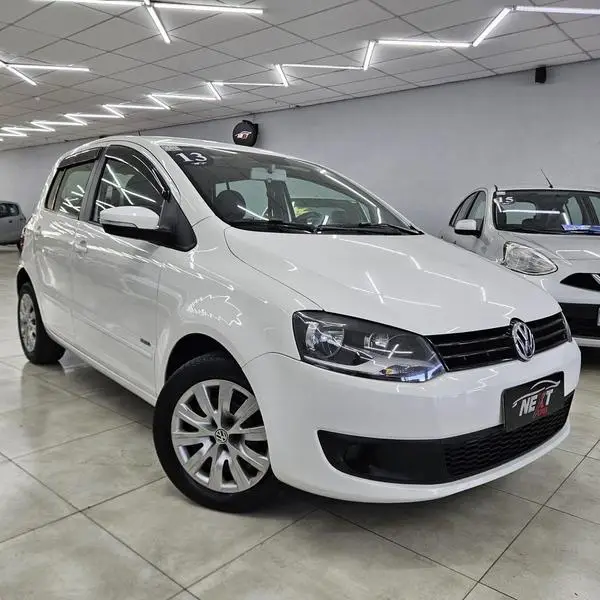 Carro Volkswagen Fox 2013 1.6 VHT (Flex)
