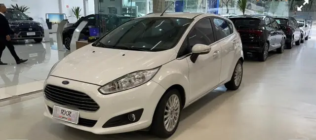 Carro Ford New Fiesta Hatch 2014 New Fiesta Titanium 1.6 16V