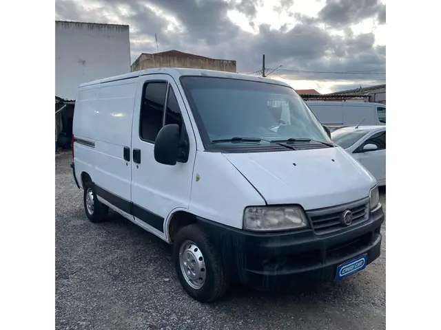 Carro Fiat Ducato 2015 2.3 TDI Multijet Cargo 7.5m³