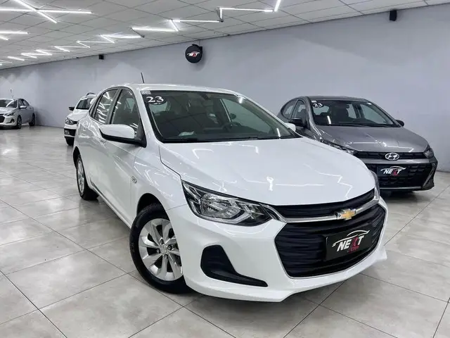 Carro Chevrolet Onix 2023 LT 1.0 Turbo