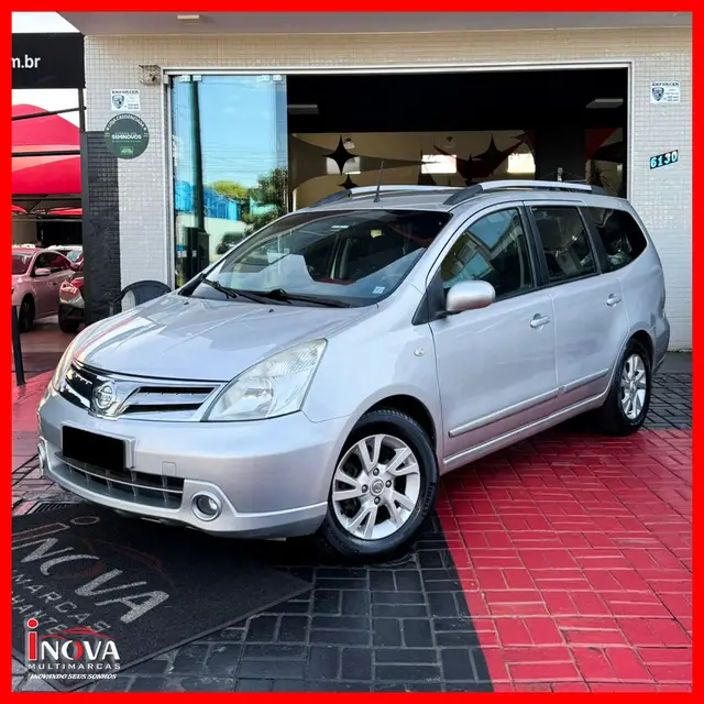 Carro Nissan Grand Livina 2014 S 1.8 16V (flex)