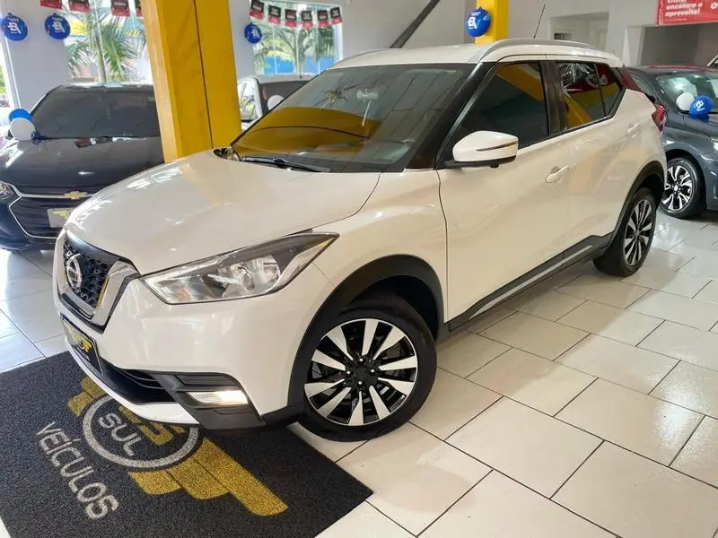 Nissan 1.6 SL CVT (Flex)